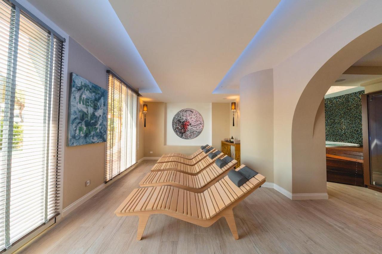 Hotel Brasil Milano Marittima Bagian luar foto