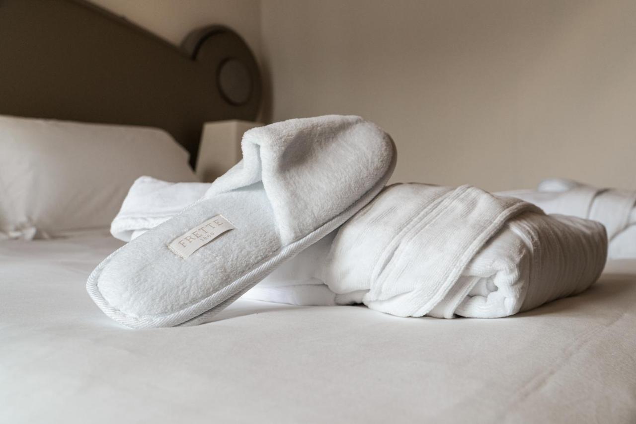 Hotel Brasil Milano Marittima Bagian luar foto