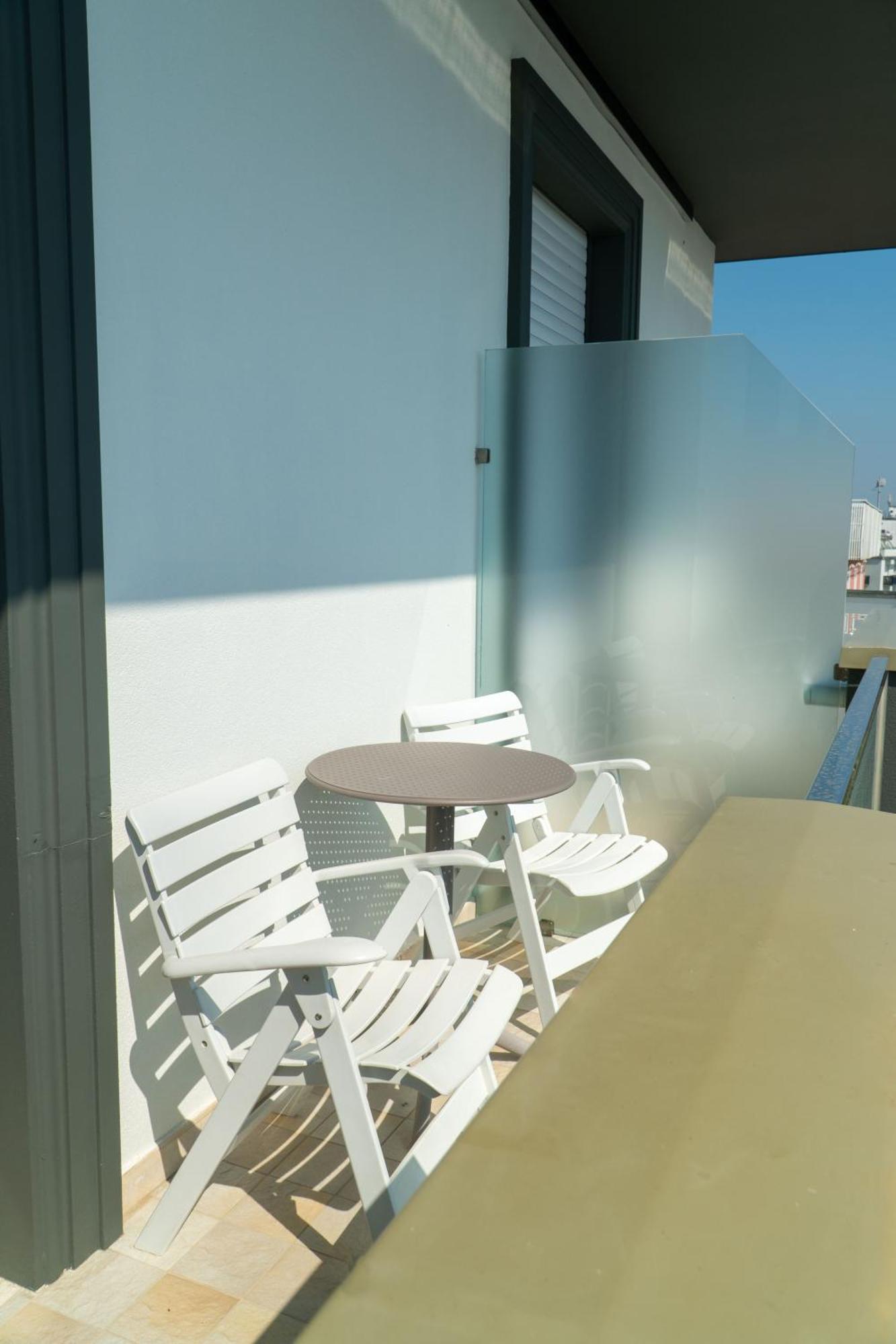 Hotel Brasil Milano Marittima Bagian luar foto
